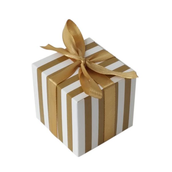new european sliver gold wedding birthday party candy box creative festive goodie box ramadan packaging gift boxes
new european sliver gold wedding birthday party candy box creative festive goodie box ramadan packaging gift boxes