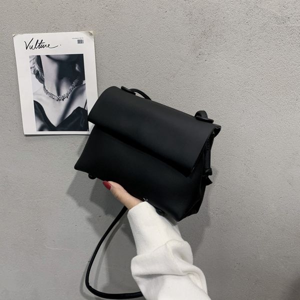 women's 2020 new fashion wild shoulder messenger bag summer small square bags women purse and handbags sac a main
women's 2020 new fashion wild shoulder messenger bag summer small square bags women purse and handbags sac a main