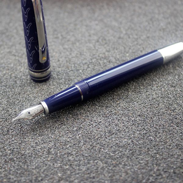 resin fountain pen men student handmade stationery products school office supplies ink pens 3d pen gift red blue
resin fountain pen men student handmade stationery products school office supplies ink pens 3d pen gift red blue