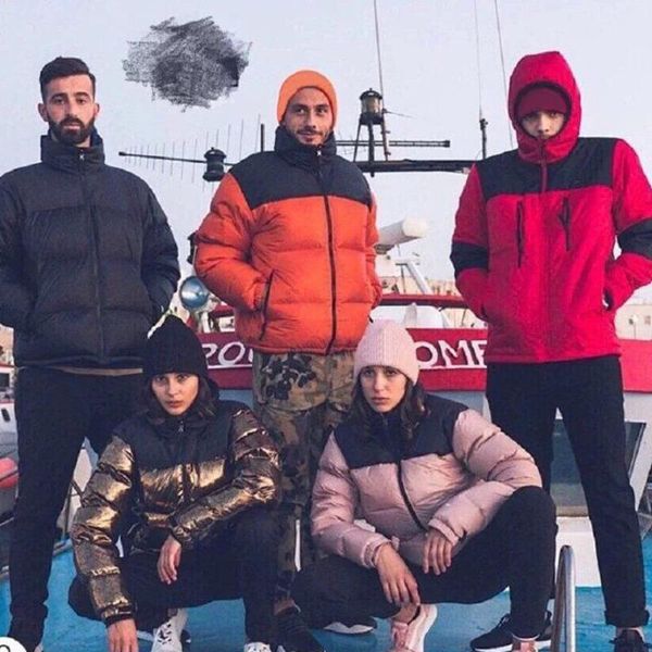 19fw luxury european 1996 down jacket embroidery warm comfrotable coats couple women mens designer outerwear fashion jacket s~ hfxhyrf011, Black
19fw luxury european 1996 down jacket embroidery warm comfrotable coats couple women mens designer outerwear fashion jacket s~ hfxhyrf011, Black