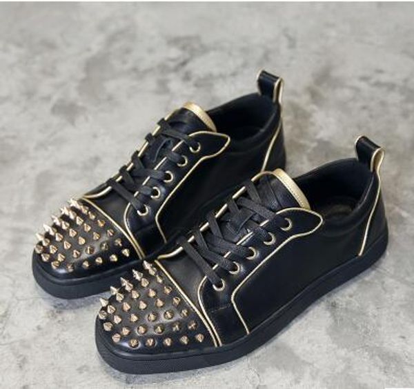 размер 36-46 люкс черная кожа мода low top заклепки красные нижние кроссовки повседневная обувь, мужская rantulow весна / осень плоские туфл, Black
размер 36-46 люкс черная кожа мода low top заклепки красные нижние кроссовки повседневная обувь, мужская rantulow весна / осень плоские туфл, Black
