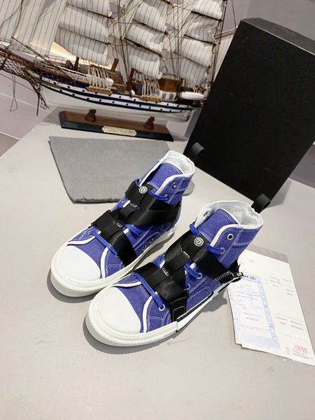 dio men women casual shoes trendy sneakers skateboarding shoe embroidery leisure athletic fitness chaussures quality, Red;white
dio men women casual shoes trendy sneakers skateboarding shoe embroidery leisure athletic fitness chaussures quality, Red;white