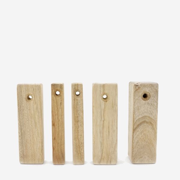 5pcs natural camphor wood anti-mold cockroach pest control alternative camphor pill wardrobe anti-insect mites other housekeeping organiza
5pcs natural camphor wood anti-mold cockroach pest control alternative camphor pill wardrobe anti-insect mites other housekeeping organiza