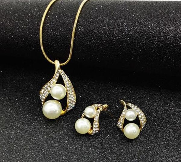new european and american fashion exquisite suit matches the pearl drop two pearl necklace two fashionable classic elegant, Silver
new european and american fashion exquisite suit matches the pearl drop two pearl necklace two fashionable classic elegant, Silver
