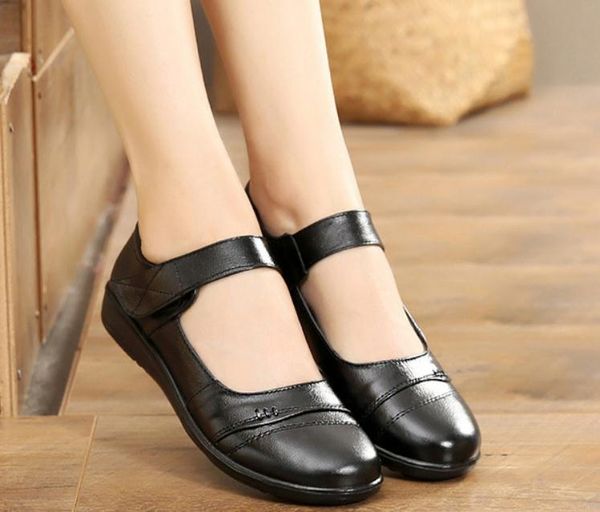 send 2018 spring autumn new style middle age and old age mother's shoes flat bottom women's shoes, Black
send 2018 spring autumn new style middle age and old age mother's shoes flat bottom women's shoes, Black