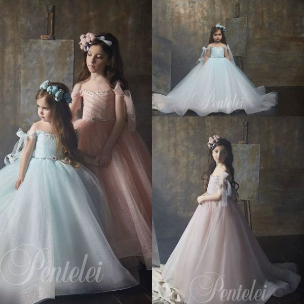 lovely ball gown flower girl dresses off shoulder sleeveless bow sequins crystal pageant dress floor length girl' birthday party, White;blue
lovely ball gown flower girl dresses off shoulder sleeveless bow sequins crystal pageant dress floor length girl' birthday party, White;blue