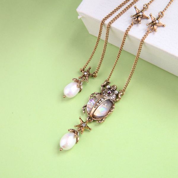 natural abalone shell beetle pendant necklace cultured pearls fashion jewelry, Silver
natural abalone shell beetle pendant necklace cultured pearls fashion jewelry, Silver