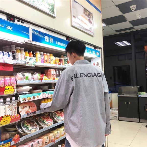 19ss paris brand design stripe long sleeve shirt women men casual fashion sweatshirts streetwear outdoor shirt, Gray;blue
19ss paris brand design stripe long sleeve shirt women men casual fashion sweatshirts streetwear outdoor shirt, Gray;blue