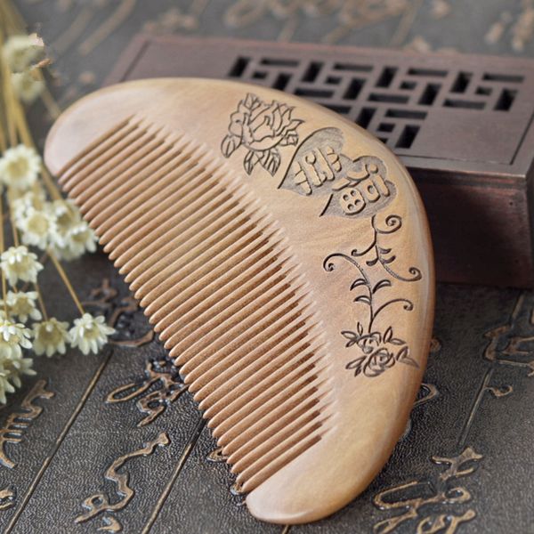 1pc творческий резные peach wood comb трехмерная carving comb 12см полукруглую массаж головы g0425, Silver
1pc творческий резные peach wood comb трехмерная carving comb 12см полукруглую массаж головы g0425, Silver