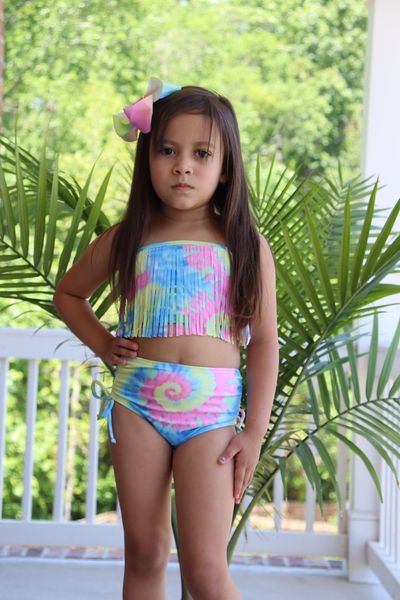 pastel tie dye fringe 2 pieces summer baby girls children clothes tie dye tassels swimsuit boutique set ruffles match only bow y200623, White
pastel tie dye fringe 2 pieces summer baby girls children clothes tie dye tassels swimsuit boutique set ruffles match only bow y200623, White