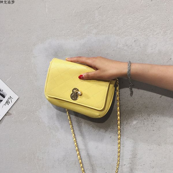 женский crossbody сумка для женщин 2020 качество кожа pu роскошные сумки конструктора мешком главная дамы lattice плечо сумка
женский crossbody сумка для женщин 2020 качество кожа pu роскошные сумки конструктора мешком главная дамы lattice плечо сумка