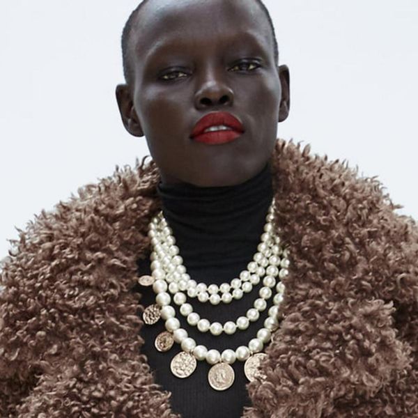 vedawas pendant necklace for women gold silver color metal coins chokers statement necklace maxi wedding party jewelry xg1996
vedawas pendant necklace for women gold silver color metal coins chokers statement necklace maxi wedding party jewelry xg1996