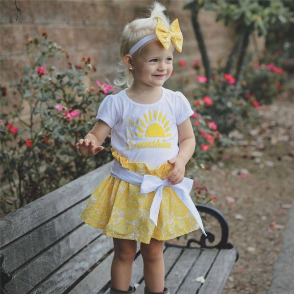 canis casual fashion new kids toddler baby girl clothes ruffles printed t shirts +tutu skirt+flower headband bow outfit set, White
canis casual fashion new kids toddler baby girl clothes ruffles printed t shirts +tutu skirt+flower headband bow outfit set, White