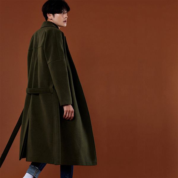 new 2017 men's clothing south korea in the long winter long thick loose woolen coat young wool coat, Tan;black
new 2017 men's clothing south korea in the long winter long thick loose woolen coat young wool coat, Tan;black