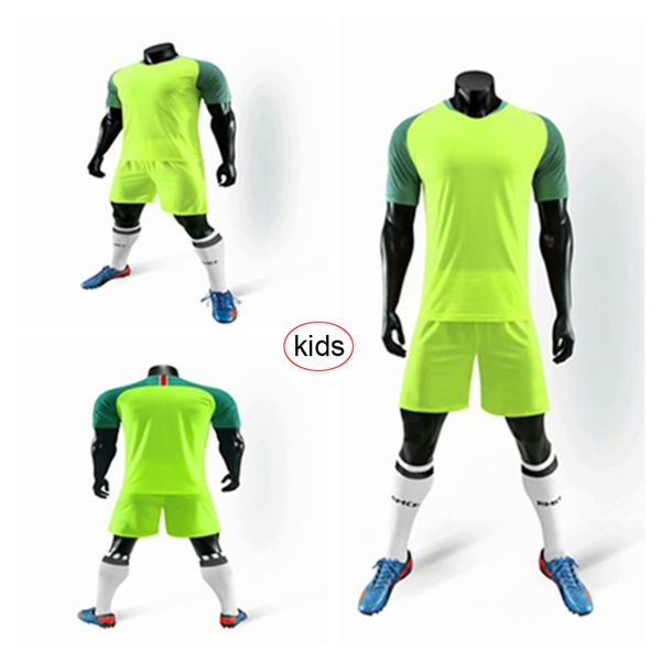 новый футбол джерси шорты мальчик футбол kit красный прочный открытый рубашка детский набор дышащий детский костюм высокого качества 0505140, Black 
новый футбол джерси шорты мальчик футбол kit красный прочный открытый рубашка детский набор дышащий детский костюм высокого качества 0505140, Black