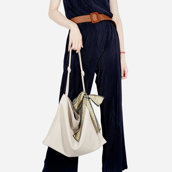 simple pu leather women's shoulder bags personality ribbon knotted rope messenger bags for women large capacity ladies handbags
simple pu leather women's shoulder bags personality ribbon knotted rope messenger bags for women large capacity ladies handbags