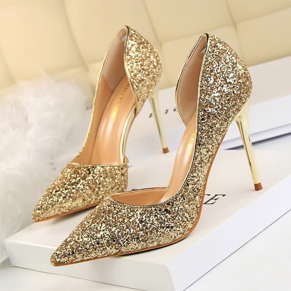 2019 shining wedding shoes for bride sequined stiletto heel prom banquet high heels plus size pointed toe 4 colors bridal shoes, Black
2019 shining wedding shoes for bride sequined stiletto heel prom banquet high heels plus size pointed toe 4 colors bridal shoes, Black