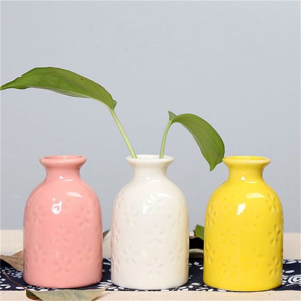 3pcs pattern ceramic vase creative home office decoration deskflowers simple crafts ceramic bottle (yellow; p
3pcs pattern ceramic vase creative home office decoration deskflowers simple crafts ceramic bottle (yellow; p