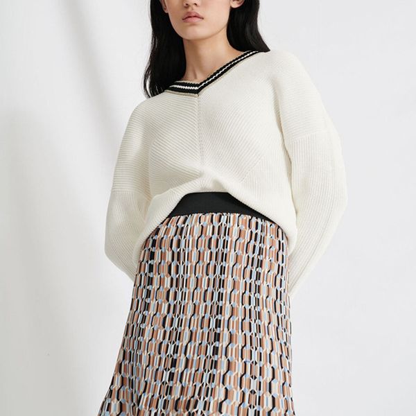 women sweater loose v-neck striped knitted pullovers contrast color long sleeve shiny jumper autumn winter knitwear, White;black
women sweater loose v-neck striped knitted pullovers contrast color long sleeve shiny jumper autumn winter knitwear, White;black