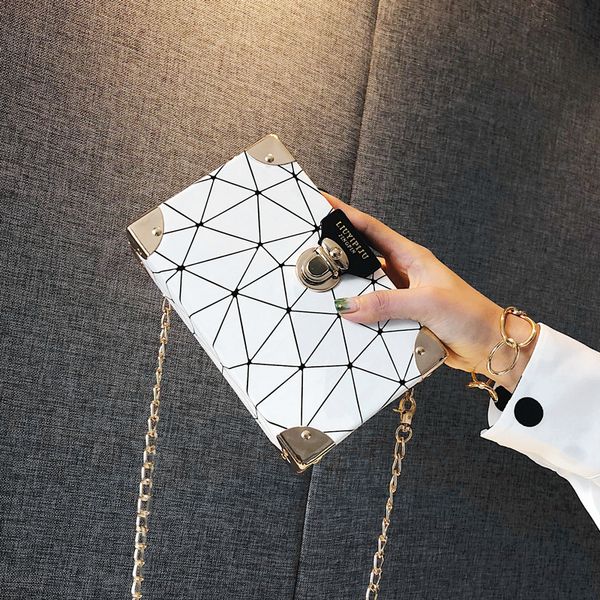 crossbody bags women pu leather female handbag chain wild crack printing wild shoulder bag
crossbody bags women pu leather female handbag chain wild crack printing wild shoulder bag