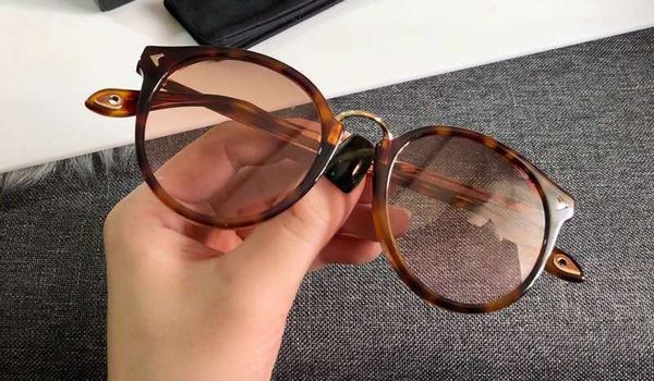 gv0088 tortoise gold round sunglasses circle lenses brown frame designer sunglasses shades new with box, White;black
gv0088 tortoise gold round sunglasses circle lenses brown frame designer sunglasses shades new with box, White;black