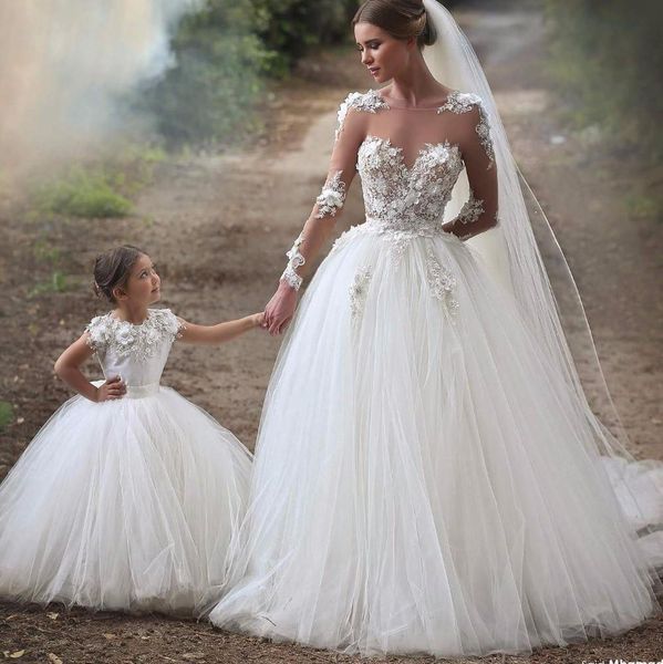 selling floor length illusion neckline see through wedding dress long sleeves baown bride gown, White
selling floor length illusion neckline see through wedding dress long sleeves baown bride gown, White