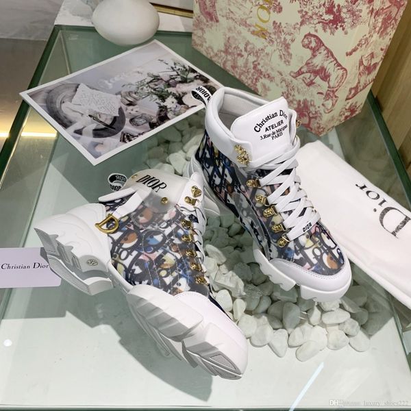 r luxury casual women's shoes, fashionable and breathable d-connect leather lace-up casual sneakers, size 35-41 ,gg
r luxury casual women's shoes, fashionable and breathable d-connect leather lace-up casual sneakers, size 35-41 ,gg