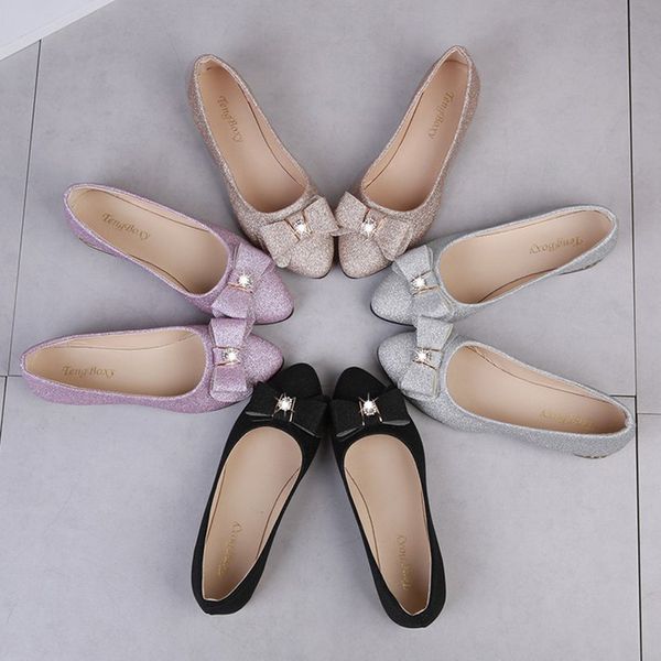 2019 flats women's ladies fashion casual solid butterfly-knot flat point toe thin shoes dropshipping zapatos de mujer, Black 
2019 flats women's ladies fashion casual solid butterfly-knot flat point toe thin shoes dropshipping zapatos de mujer, Black