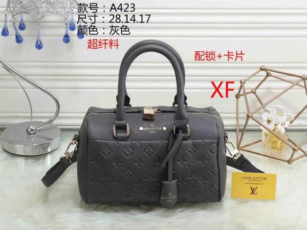 simple new designers handbag classic genuine leather premium leather luxury handbag -3
simple new designers handbag classic genuine leather premium leather luxury handbag -3