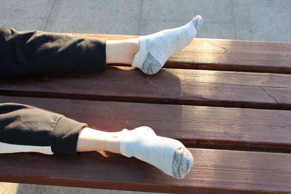 new product coming men's ship socks towel bottom sports pure cotton mesh moisture wicking socks men, Black
new product coming men's ship socks towel bottom sports pure cotton mesh moisture wicking socks men, Black