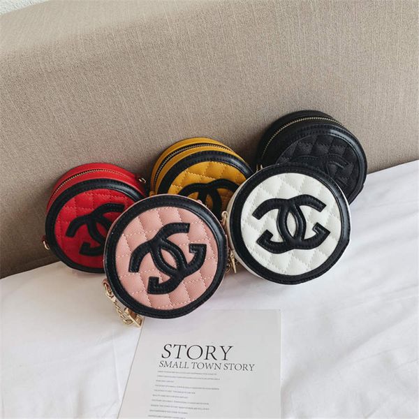 2019 fashion ins nordic style chain girl bag lingge embroidery line shoulder messenger bag small round bag
2019 fashion ins nordic style chain girl bag lingge embroidery line shoulder messenger bag small round bag