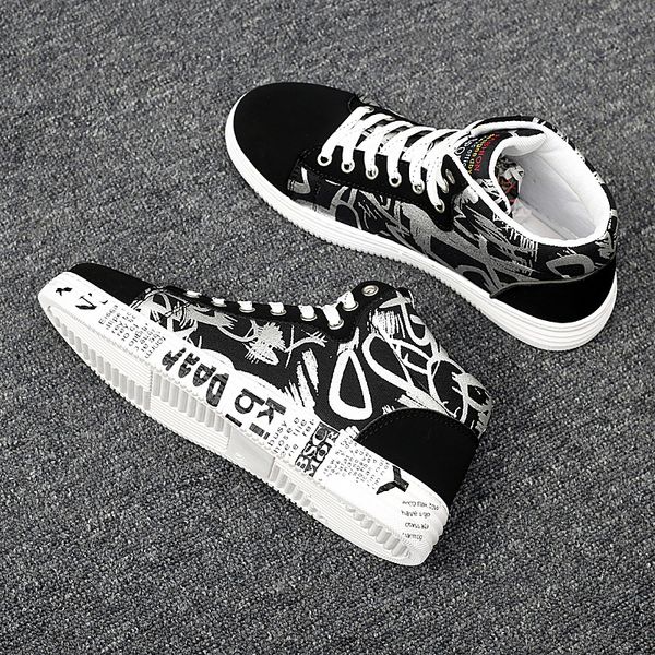 men women classic casual shoes fashion canvas shoes red white black walking outdoor flat shoes size 36-44
men women classic casual shoes fashion canvas shoes red white black walking outdoor flat shoes size 36-44