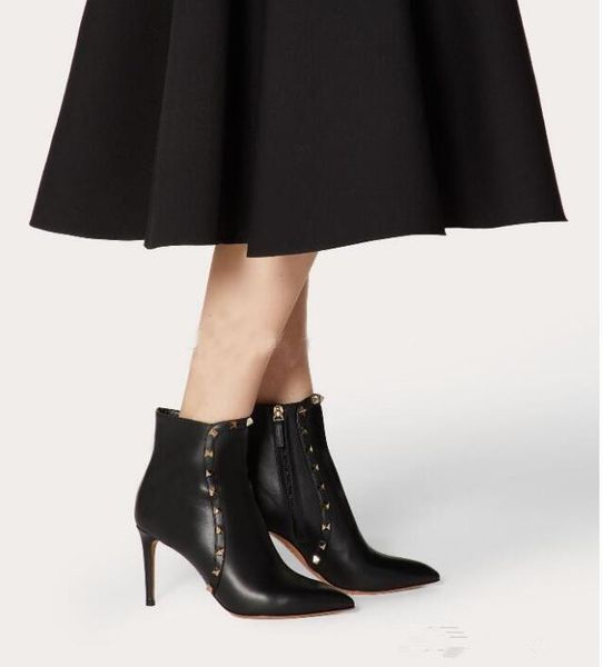 winter fashion booties rock women's boots black genuine leather pointed toe stud ankle boot lady bottes femme with original box
winter fashion booties rock women's boots black genuine leather pointed toe stud ankle boot lady bottes femme with original box