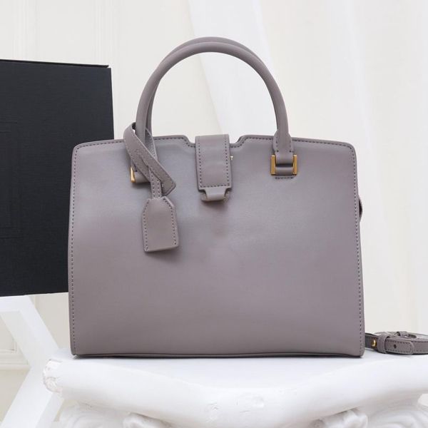 designer handbags ,lady y buckle splicing bag, cowhide handbag, bucket bag, pillow bag, handheld shopping bag
designer handbags ,lady y buckle splicing bag, cowhide handbag, bucket bag, pillow bag, handheld shopping bag