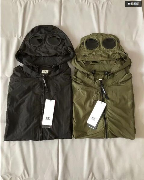2019 europe cp c.p company windbreaker metal nylon two glasses men outdoor jacket casual cp hoodies jacket coat size m-xxl slippers, Black
2019 europe cp c.p company windbreaker metal nylon two glasses men outdoor jacket casual cp hoodies jacket coat size m-xxl slippers, Black
