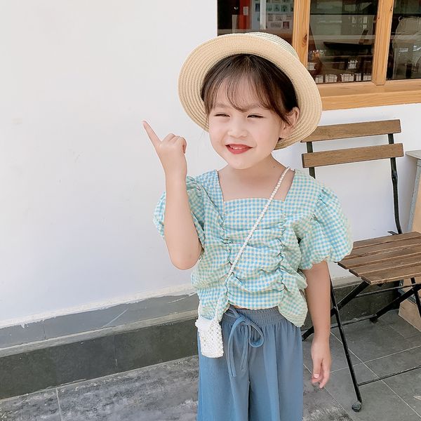 2020 girls bubble sleeve t- u-collar children's shirt clothing plaid shirt children's plaid top, White;black
2020 girls bubble sleeve t- u-collar children's shirt clothing plaid shirt children's plaid top, White;black