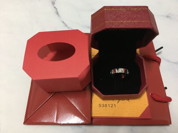 fashion titanium steel rose gold love ring silver lover ring screwdriver wedding jewelry present for women men rings with box set, Slivery;golden
fashion titanium steel rose gold love ring silver lover ring screwdriver wedding jewelry present for women men rings with box set, Slivery;golden