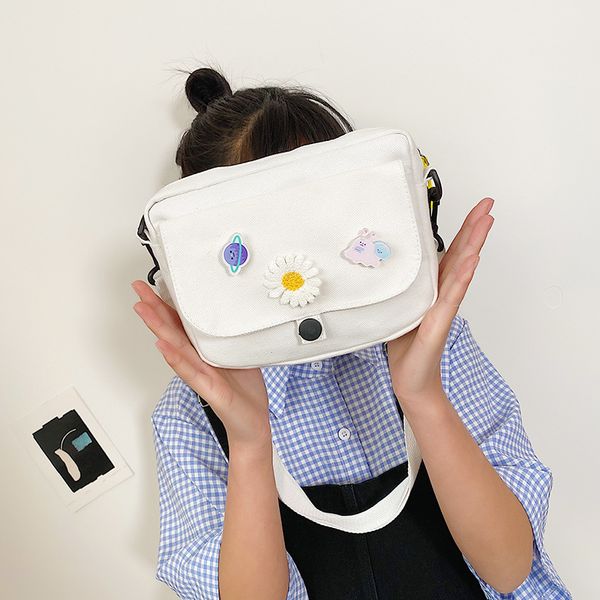 girl fresh canvas bag 2020 new japanese sweet shoulder bag black-and-white messenger small wild
girl fresh canvas bag 2020 new japanese sweet shoulder bag black-and-white messenger small wild