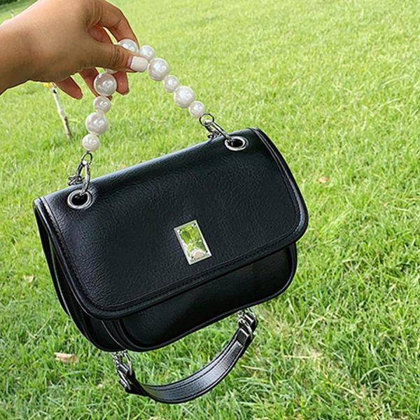 2020 new summer fashion ladies bag exquisite bead and chain decoration shoulder messenger bag quality leather designer handbag
2020 new summer fashion ladies bag exquisite bead and chain decoration shoulder messenger bag quality leather designer handbag
