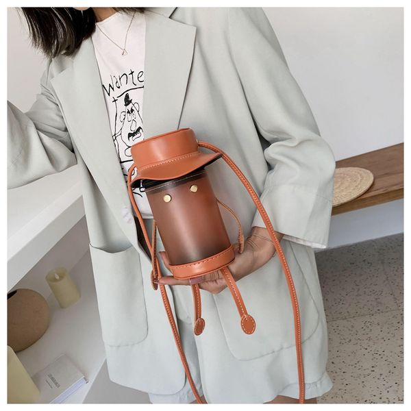 original design transparent jelly bag 2020 new summer drum messenger bag female cute drum 
original design transparent jelly bag 2020 new summer drum messenger bag female cute drum