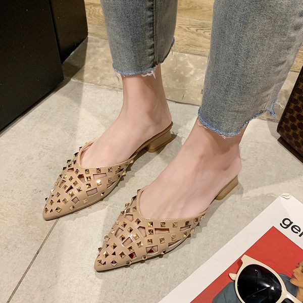 rivet mules shoes women low heel slippers women hollow pointed toe sandals slippers flat heel sandals 2020, Black
rivet mules shoes women low heel slippers women hollow pointed toe sandals slippers flat heel sandals 2020, Black