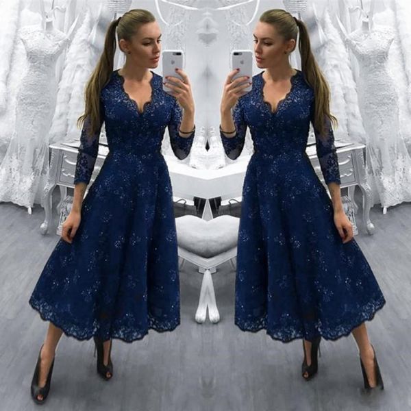 2020 elegant a line evening dresses lace applique sequins prom dress tea length 3/4 long sleeles formal dresses, Black;red
2020 elegant a line evening dresses lace applique sequins prom dress tea length 3/4 long sleeles formal dresses, Black;red