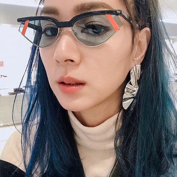 2019 new fashion cat eye semi rimless sunglasses women retro brand designer cateye eyewear uv400 sun glasses, White;black
2019 new fashion cat eye semi rimless sunglasses women retro brand designer cateye eyewear uv400 sun glasses, White;black