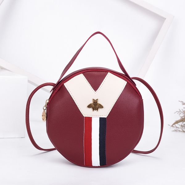 2020 женщины малый bee мешок мобильного телефона круглый сумка mini color contrast crossbody messager одно плечо женский
2020 женщины малый bee мешок мобильного телефона круглый сумка mini color contrast crossbody messager одно плечо женский