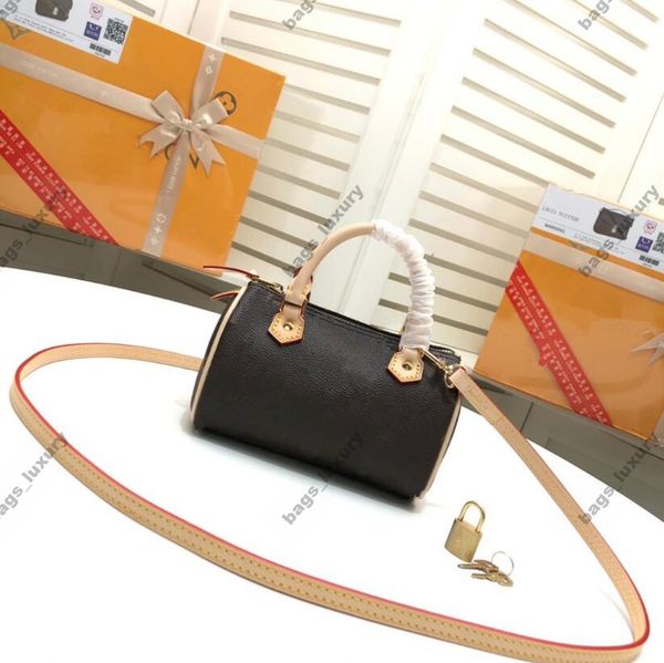 woman handbag stars floral pattern shoulder bag fashion design simple crossbody bag women purse evening bags outdoor new style pillow bag 
woman handbag stars floral pattern shoulder bag fashion design simple crossbody bag women purse evening bags outdoor new style pillow bag