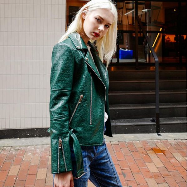 fashion brand burst crack fabric pu leather jacket female street style zipper stitching leather jacket with belt wj2877 dropship, Black
fashion brand burst crack fabric pu leather jacket female street style zipper stitching leather jacket with belt wj2877 dropship, Black