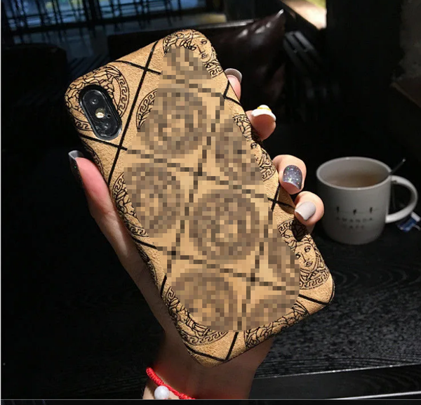 wholesale designer phone case brand cell phone cover for iphone luxury women men lady 11 pro max x xs 7p 8p plus 7 8 20070703a
wholesale designer phone case brand cell phone cover for iphone luxury women men lady 11 pro max x xs 7p 8p plus 7 8 20070703a