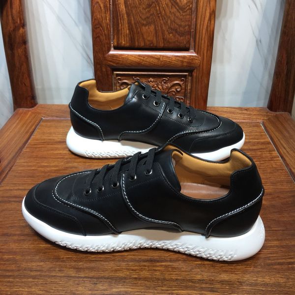 new fashion men high british style rrivet causal luxury shoes men red gold black bottom shoes dress shoes
new fashion men high british style rrivet causal luxury shoes men red gold black bottom shoes dress shoes