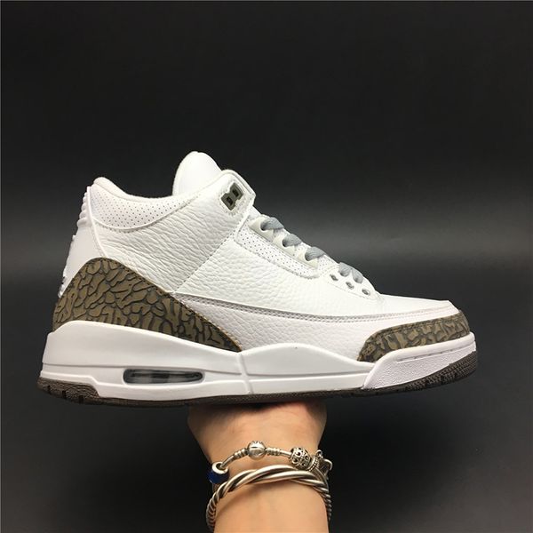 air 3 mocha 136064-122 3s iii white kicks men basketball sports shoes sneakers good quality trainers with original box, Black;white
air 3 mocha 136064-122 3s iii white kicks men basketball sports shoes sneakers good quality trainers with original box, Black;white