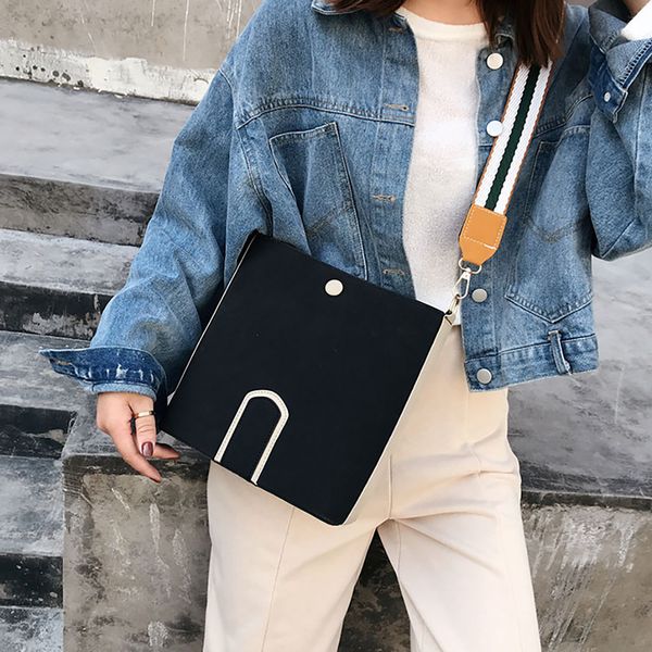 woman small bag wild shoulder bag phone money purse women's handbag totes leather wide shoulder strap messenger bags
woman small bag wild shoulder bag phone money purse women's handbag totes leather wide shoulder strap messenger bags